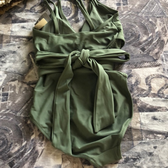 full coverage from aerie - Picture 3 of 5